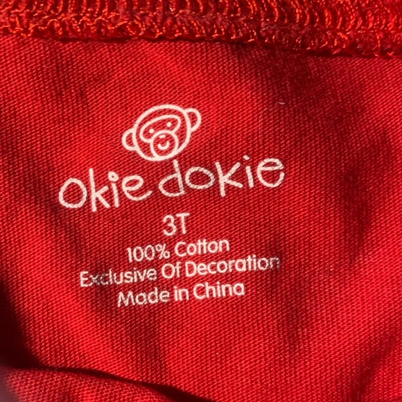 CHRISTMAS LOT OF 3.  STAR WARS SWEATER, RABBIT SKINS HOME ALONE TEE & OKIE DOKIE - Picture 16 of 16